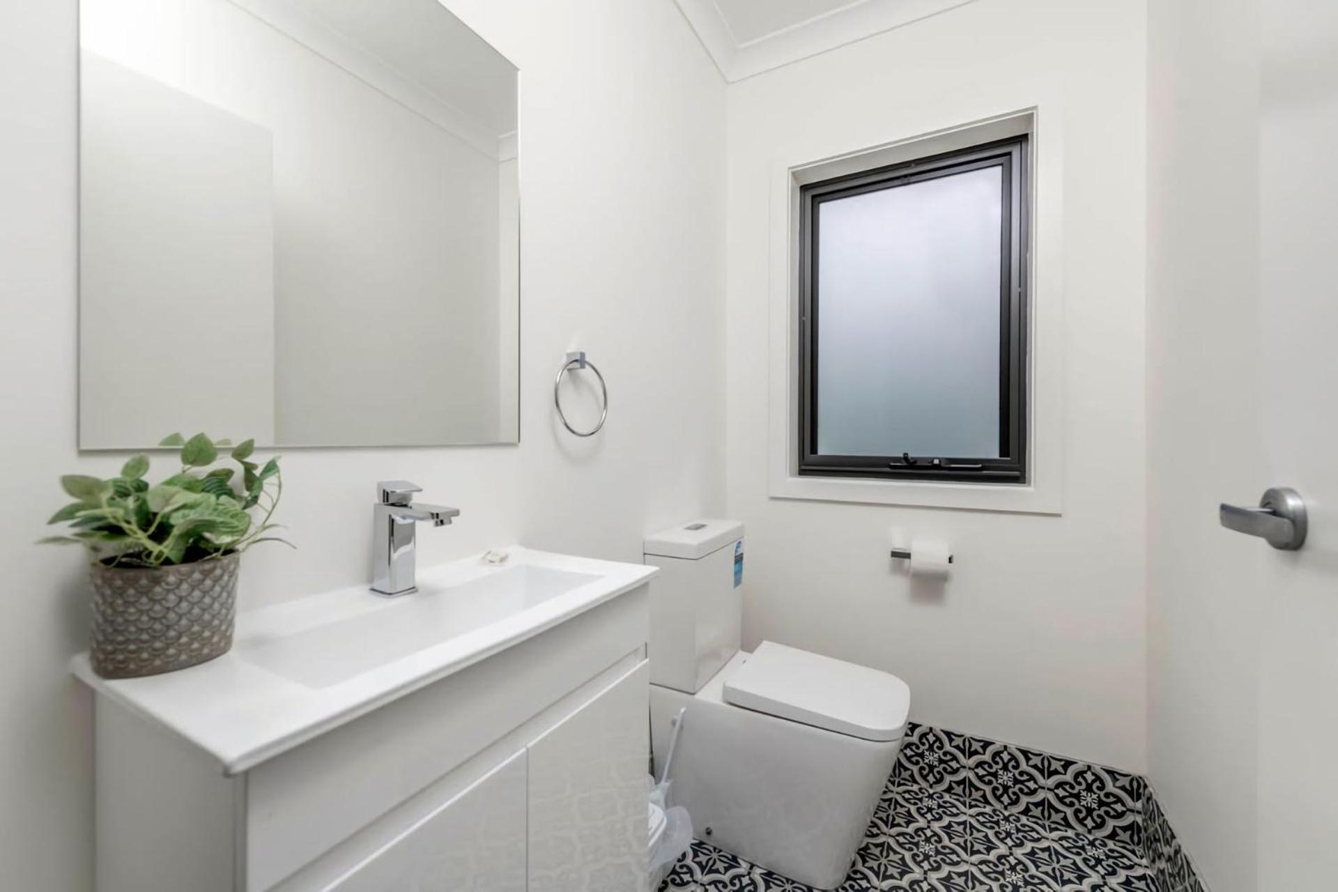Sensational New Townhouse * Canberra