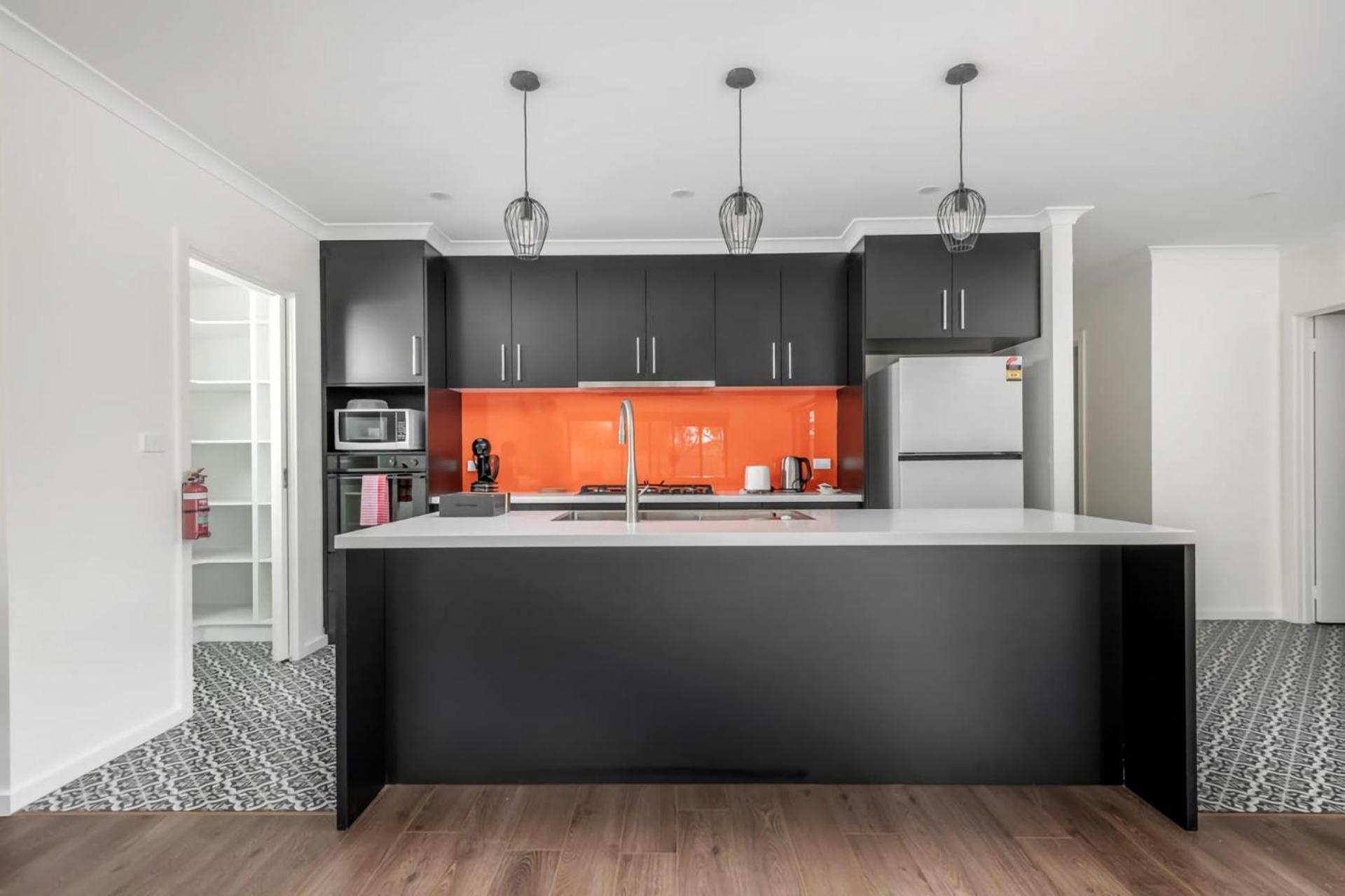 Holiday home Sensational New Townhouse *